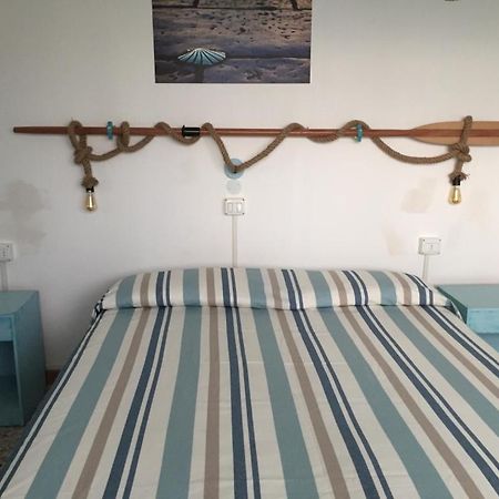 Apartamento Il Rifugio Del Pescatore Rímini Exterior foto
