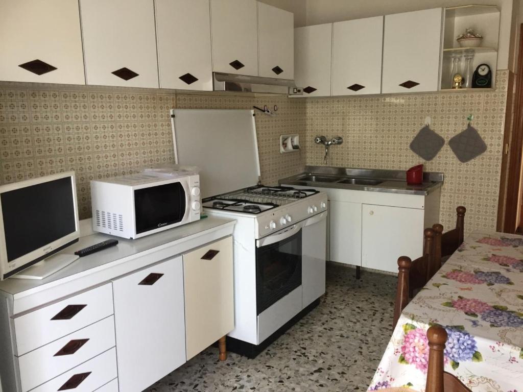 Apartamento Il Rifugio Del Pescatore Rímini Exterior foto