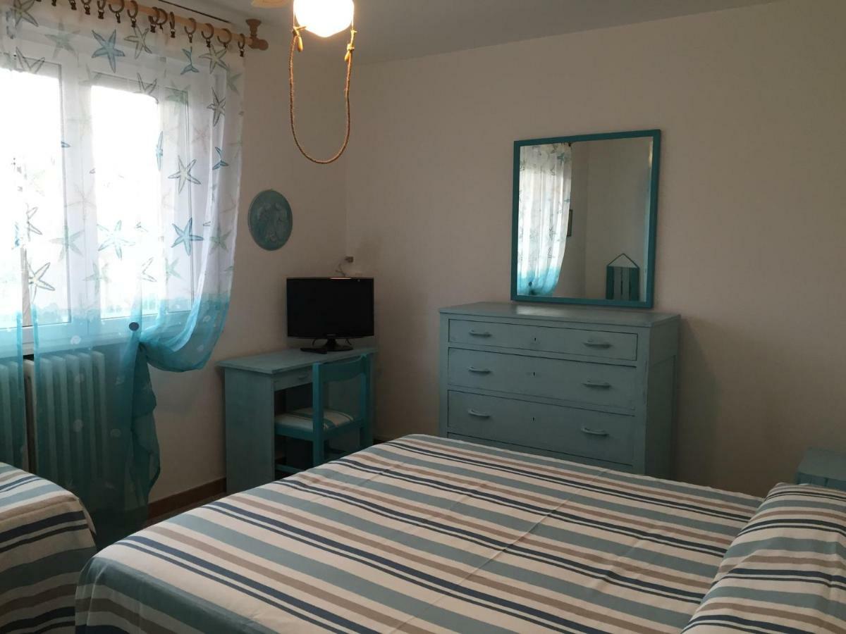 Apartamento Il Rifugio Del Pescatore Rímini Exterior foto